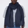 Estola de linho com franjas, azul-escuro Estola de linho com franjas, azul-escuro