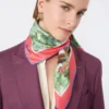 Foulard de seda estampado, rosa antigo Foulard de seda estampado, rosa antigo