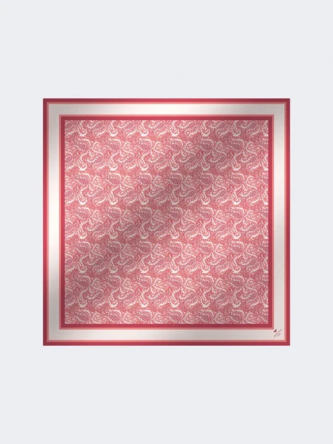 Lenço quadrado maxi em modal e seda, cor salmão Lenço quadrado maxi em modal e seda, cor salmão