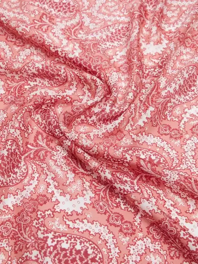 Lenço quadrado maxi em modal e seda, cor salmão Lenço quadrado maxi em modal e seda, cor salmão