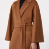 Ludmilla Coat, tabaco