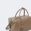 Mala Boston grande em pele nubuck, cor cinza-claro Mala Boston grande em pele nubuck, cor cinza-claro