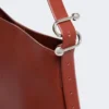 Mala de compras em pele com fivela em S, cor ferrugem