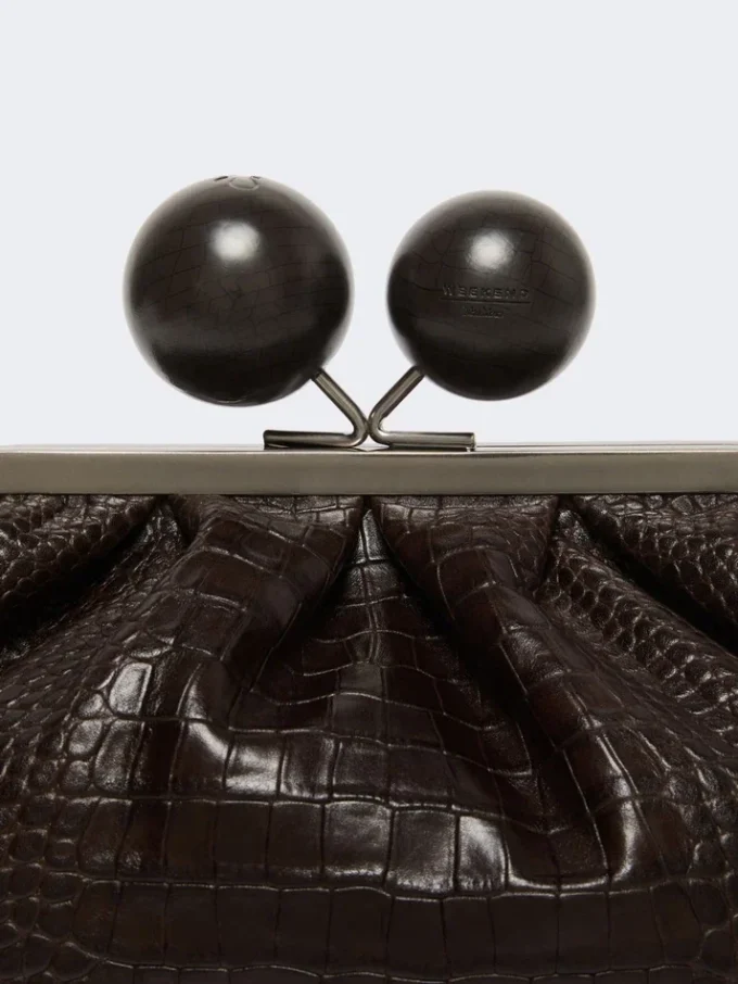 Mala Pasticcino média em pele com padrão de crocodilo, castanho escuro Mala Pasticcino média em pele com padrão de crocodilo, castanho escuro