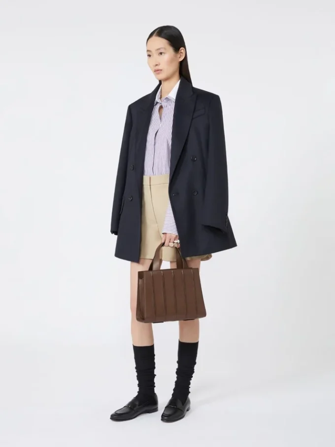 Mala Whitney de Max Mara 5 – média, castanho âmbar Mala Whitney de Max Mara 5 – média, castanho âmbar
