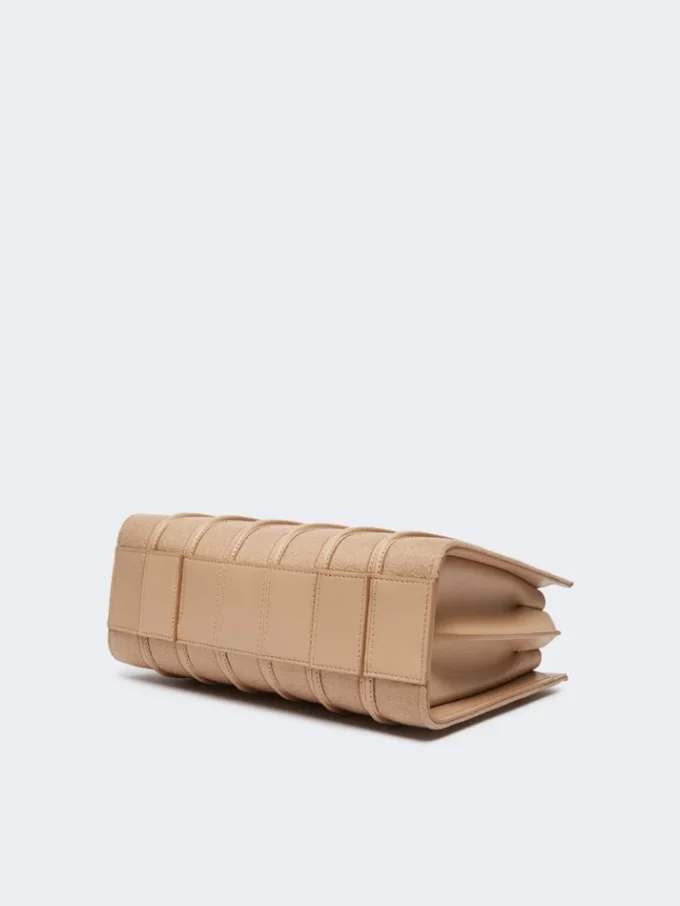Mala Whitney de Max Mara 6 – média, castanho avelã Mala Whitney de Max Mara 6 – média, castanho avelã