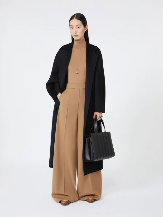 Mala Whitney de Max Mara 6 – média, preta Mala Whitney de Max Mara 6 – média, preta