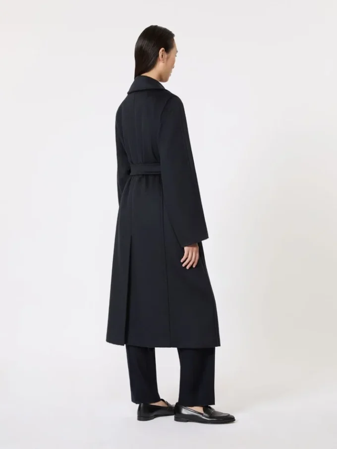 Manuela Coat, azul ultramar