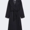 Manuela Coat, azul ultramar
