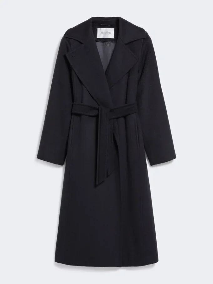 Manuela Coat, azul ultramar