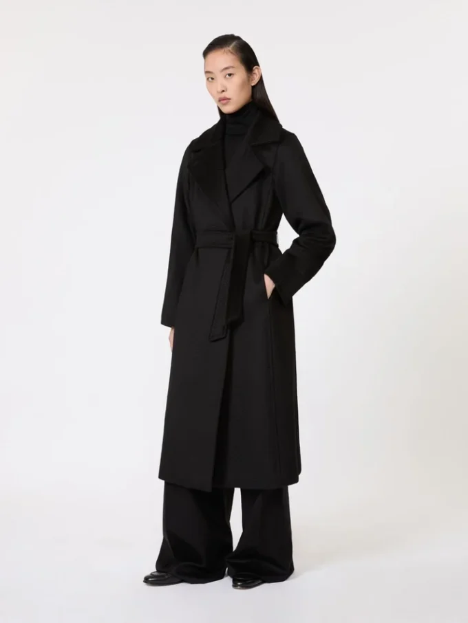 Manuela Coat, preto Manuela Coat, preto