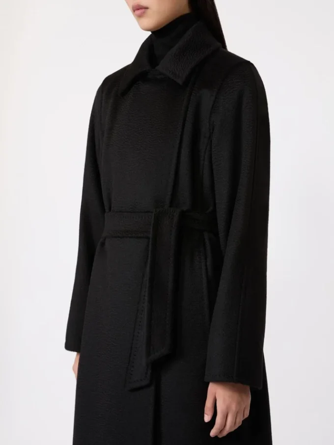 Manuela Coat, preto Manuela Coat, preto