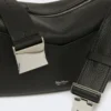 Micro-bolsa em pele de baixo brilho, preta