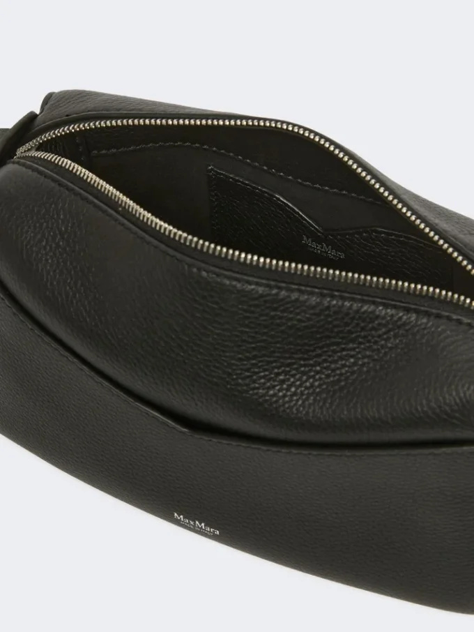Micro-bolsa em pele de baixo brilho, preta