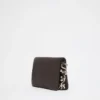 Mini bolsa Soffy em pele napa acolchoada, cor cacau Mini bolsa Soffy em pele napa acolchoada, cor cacau