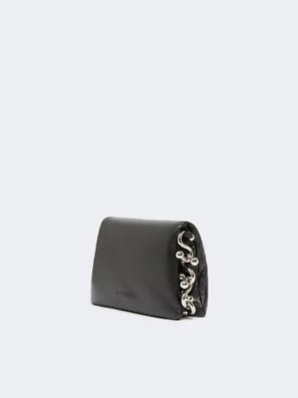Mini-bolsa Soffy em pele napa acolchoada, preta