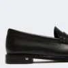 Mocassins clássicos em pele, pretos Mocassins clássicos em pele, pretos