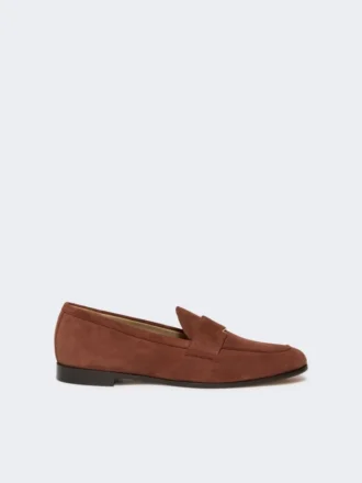 Mocassins em camurça, castanhos
