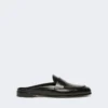 Mocassins tipo mule em pele lisa, pretos Mocassins tipo mule em pele lisa, pretos