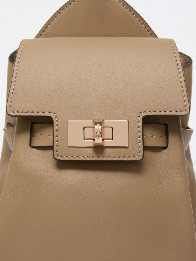 Mochila Margaux de couro, de um ombro, cor lama Mochila Margaux de couro, de um ombro, cor lama