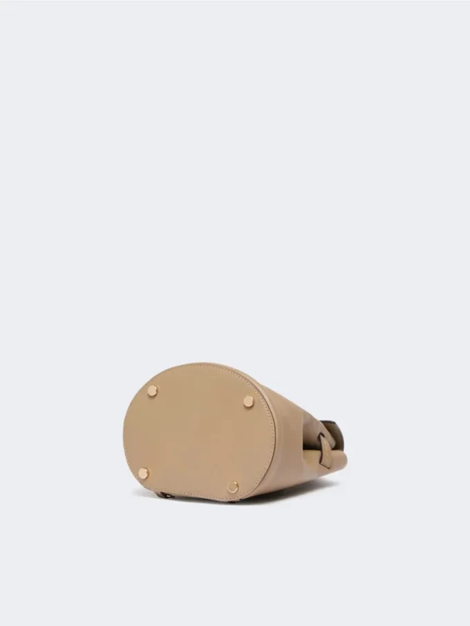 Mochila Margaux de couro, de um ombro, cor lama Mochila Margaux de couro, de um ombro, cor lama