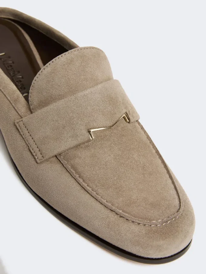 Mules em camurça, cor lama Mules em camurça, cor lama