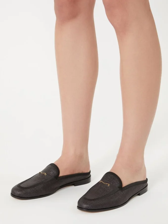 Mules em lona com efeito de ráfia, pretas Mules em lona com efeito de ráfia, pretas