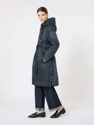 Parka acolchoada em lona repelente à água, azul-escuro