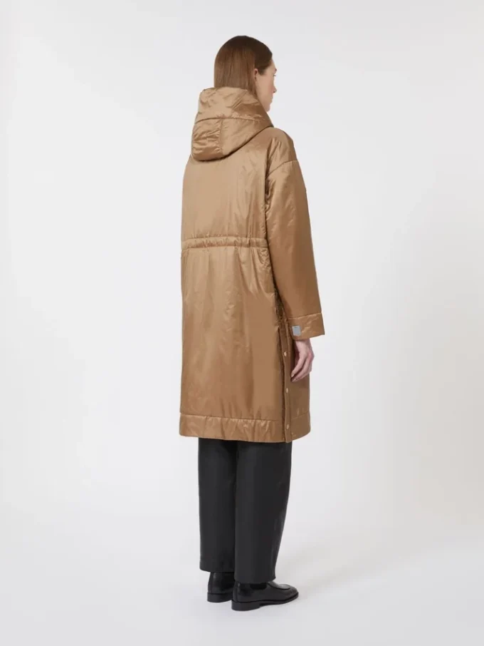 Parka acolchoada em lona repelente à água, cor camelo Parka acolchoada em lona repelente à água, cor camelo