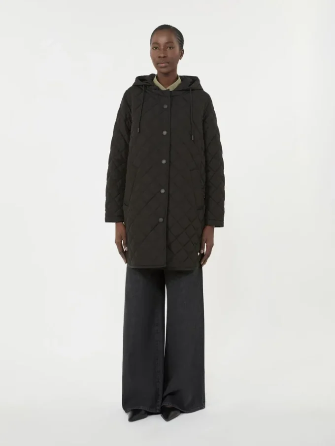 Parka acolchoada em tecido repelente à água, preta Parka acolchoada em tecido repelente à água, preta