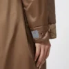 Parka comprida acolchoada em lona repelente à água, cor tabaco Parka comprida acolchoada em lona repelente à água, cor tabaco