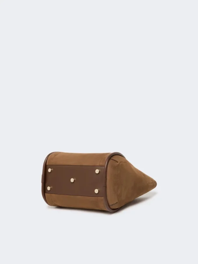 Pequena bolsa marinha em pele nubuck, castanho escuro Pequena bolsa marinha em pele nubuck, castanho escuro