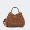 Pequena bolsa marinha em tecido teddy, cor camelo