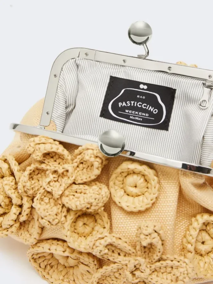 Pequena bolsa Pasticcino com efeito de ráfia e flores, bege