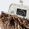 Pequena bolsa Pasticcino em cetim adornada com lantejoulas, rosa