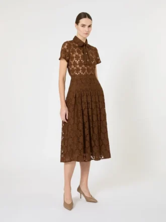 Saia midi em renda, cor chocolate