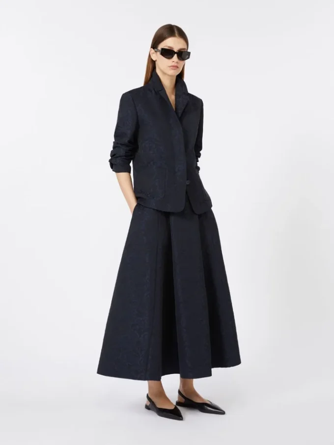 Casaco floral em jacquard de botões simples, azul-escuro Casaco floral em jacquard de botões simples, azul-escuro
