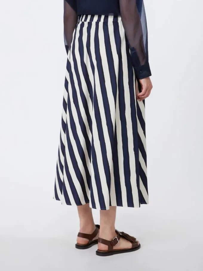 Saia plissada em popeline estampada, azul-marinho Saia plissada em popeline estampada, azul-marinho