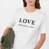T-shirt em jersey com estampado e bordados, branca T-shirt em jersey com estampado e bordados, branca