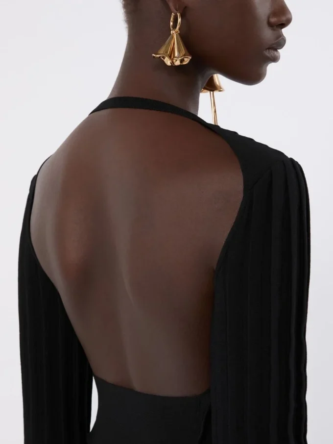 Top curto em viscose elástica, preto Top curto em viscose elástica, preto