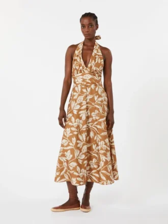 Vestido comprido em popeline estampado, cor caramelo