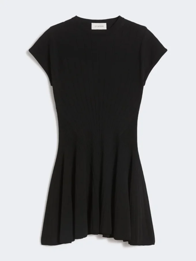Vestido de malha, justo na cintura, preto Vestido de malha, justo na cintura, preto