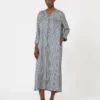 Vestido de seda estampado, azul-escuro Vestido de seda estampado, azul-escuro