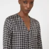 Vestido de seda estampado, preto