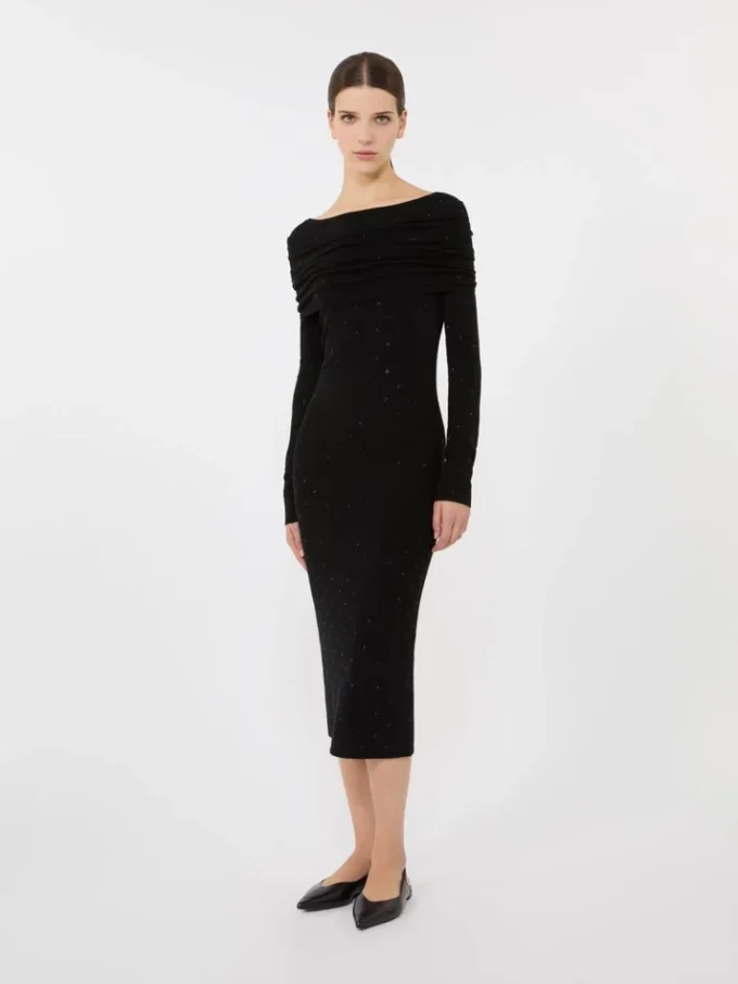 Vestido em fio de lã, preto Vestido em fio de lã, preto