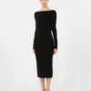 Vestido em fio de lã, preto Vestido em fio de lã, preto