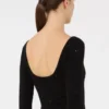 Vestido em fio de lã, preto Vestido em fio de lã, preto