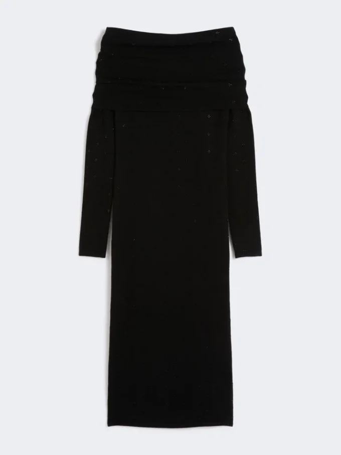 Vestido em fio de lã, preto Vestido em fio de lã, preto