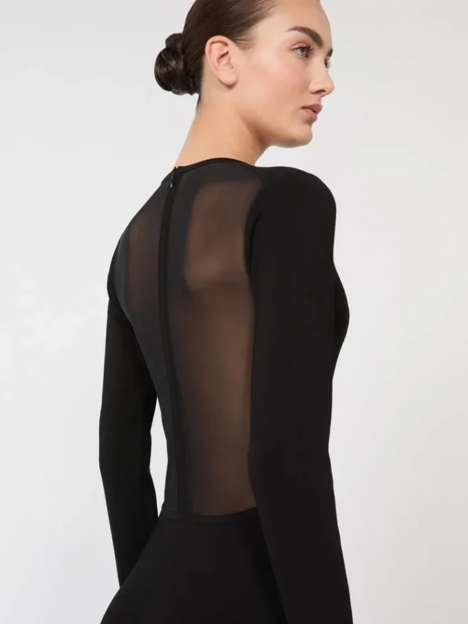 Vestido em fio de viscose, preto Vestido em fio de viscose, preto