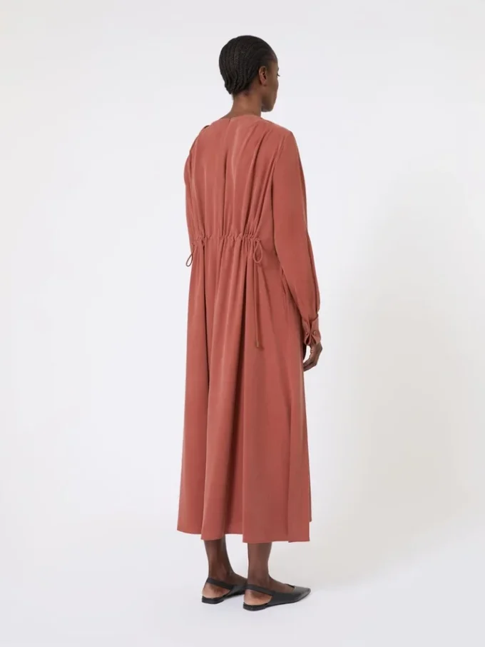 Vestido em lona de seda lavada, terracota Vestido em lona de seda lavada, terracota